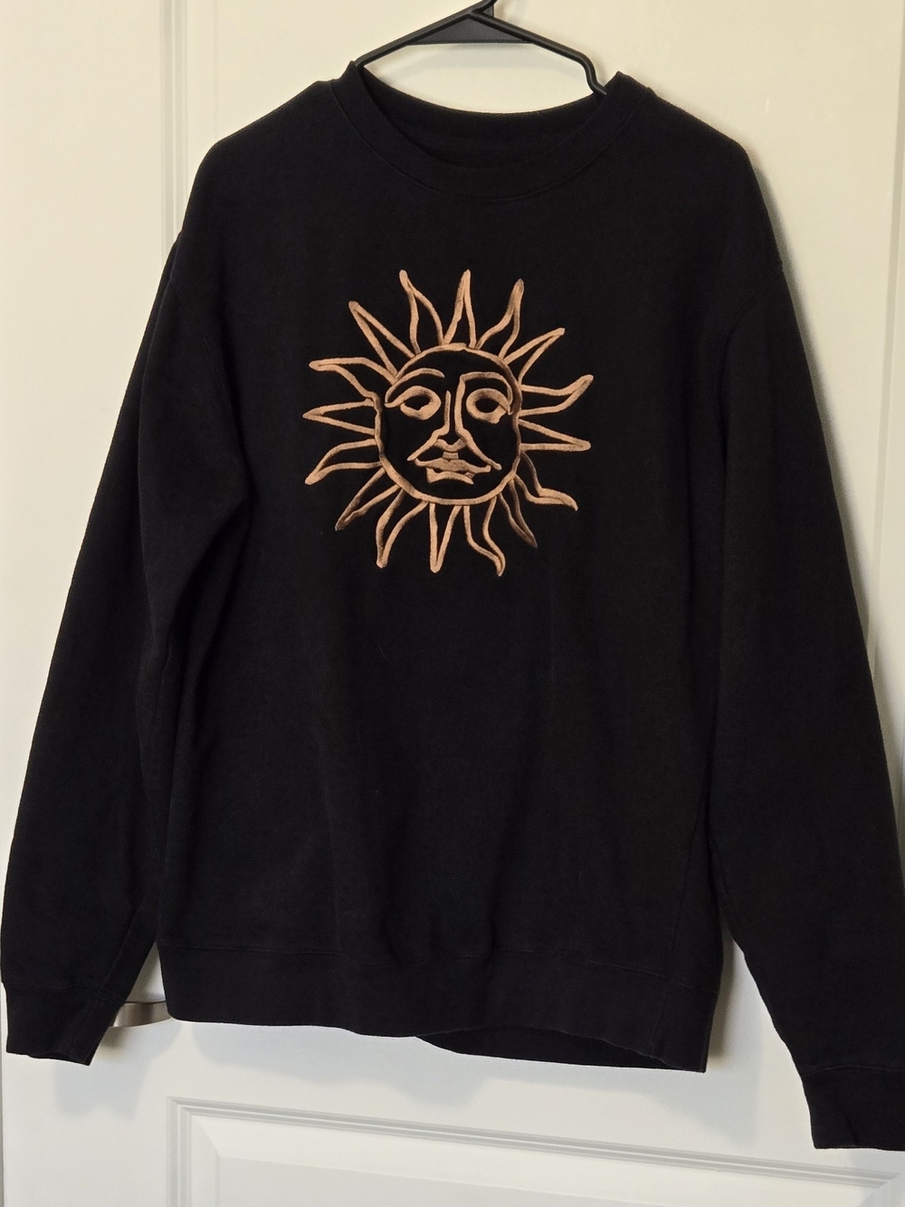 Black Crewneck Sweater with Sun Embroidery TEARS FOR FEARS concert 2022 Independ